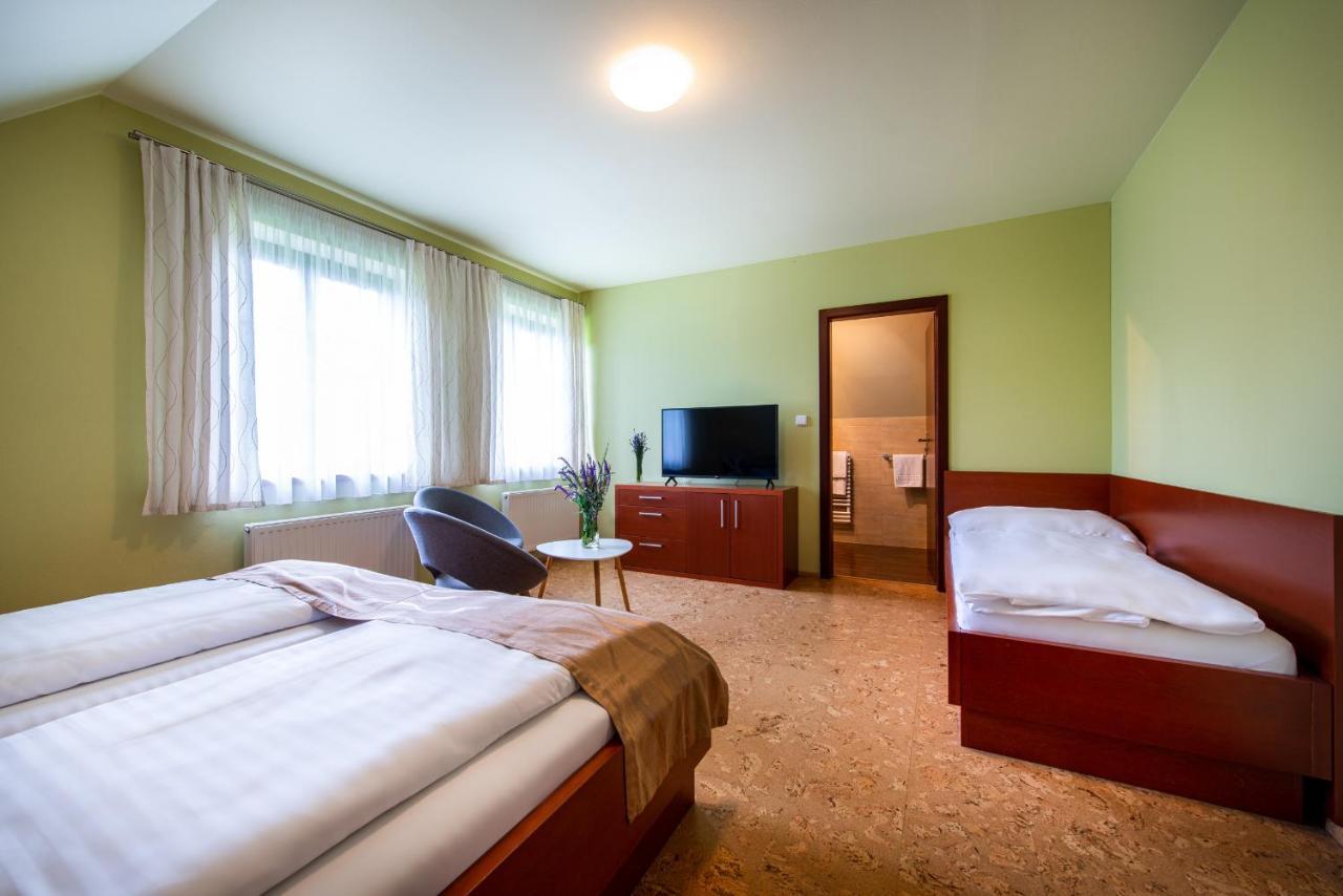 Hotel Skanzen Velehrad Ngoại thất bức ảnh